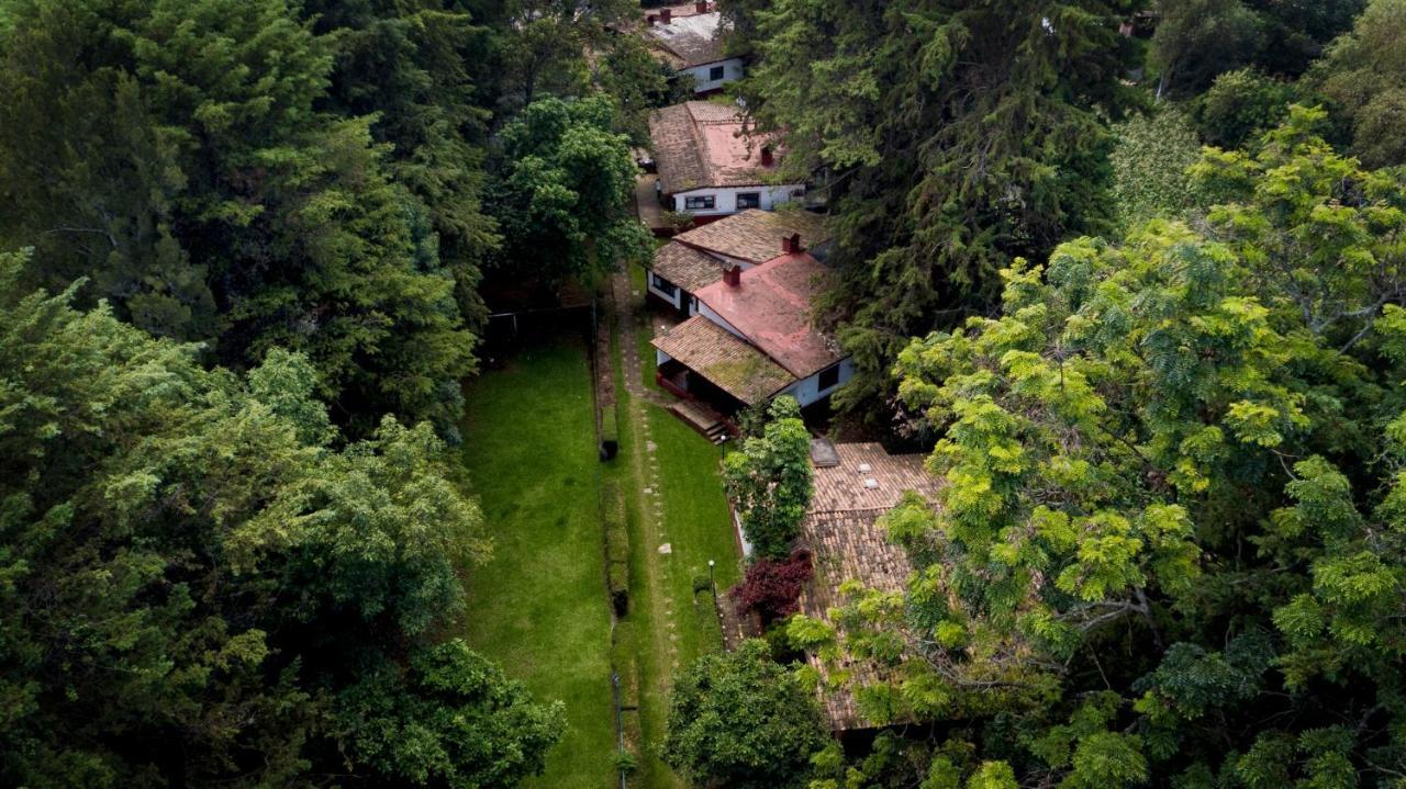 Lago Sol Hotel & Suites Tzintzuntzan Luaran gambar