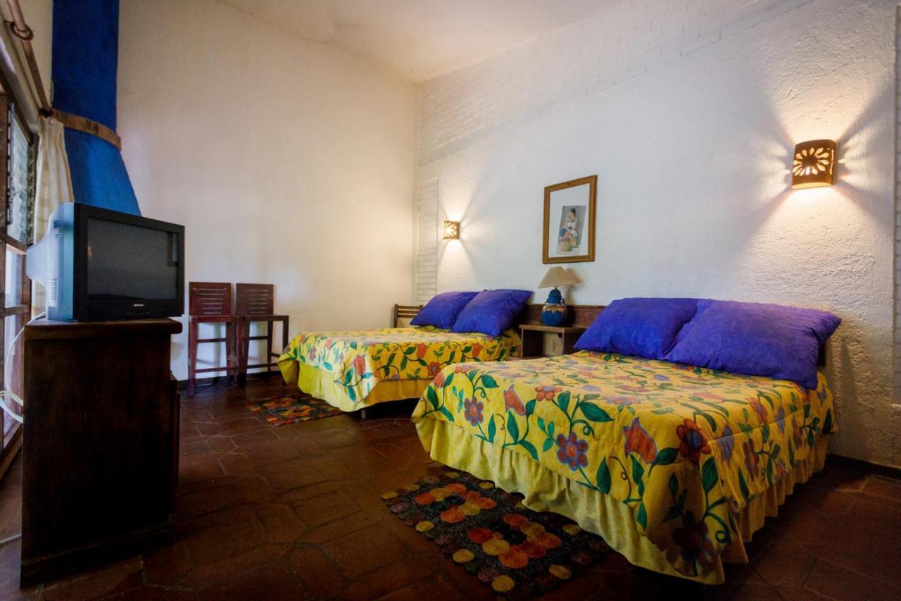 Lago Sol Hotel & Suites Tzintzuntzan Luaran gambar
