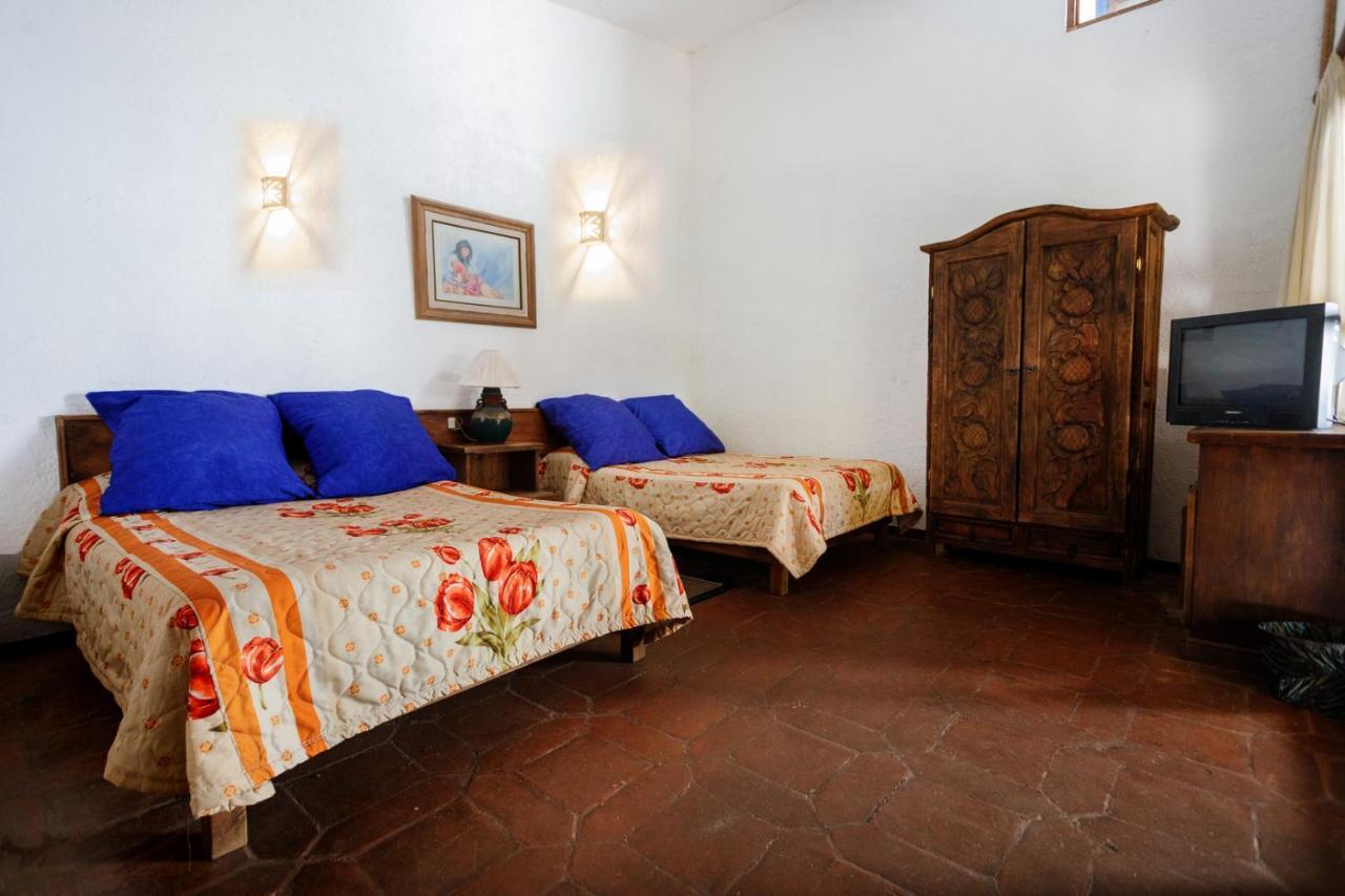 Lago Sol Hotel & Suites Tzintzuntzan Luaran gambar